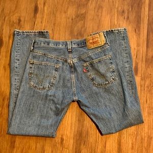 Levi's 501  Classic Vintage HighWaist Mom  Jeans .